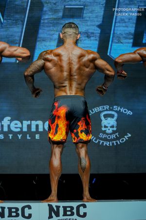 MEN'S PHYSIQUE +179